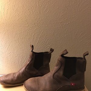 Oliberte Mudiko Chelsea Boots Sz 9 